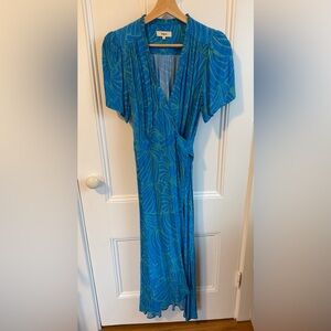 SUNCOO Blue and Teal Wrap-Style Midi Dress